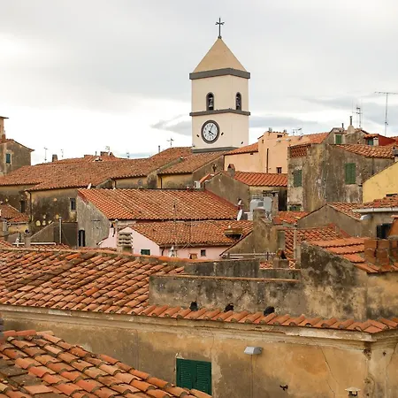 Casa Maddi Con Vista Mare Vicinissima Al Centro Isola D'elba
