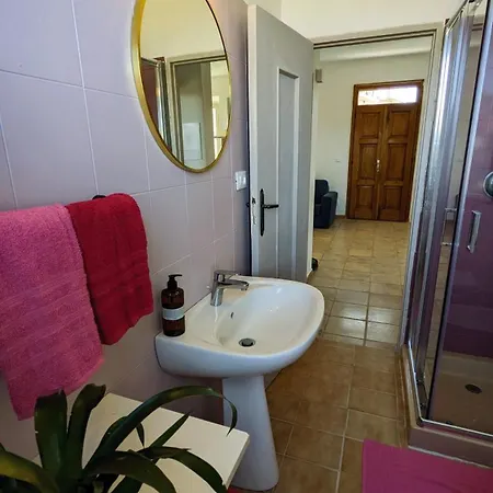 Casa Maddi Con Vista Mare Vicinissima Al Centro Isola D'elba *