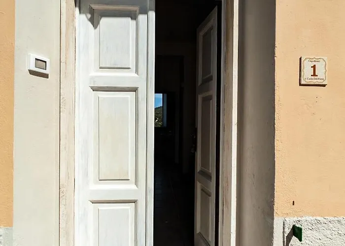 Casa Maddi Con Vista Mare Vicinissima Al Centro Isola D'elba