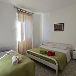 Appartement Casa Maddi Con Vista Mare Vicinissima Al Centro Isola D'elba *