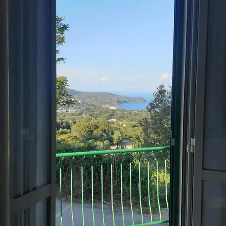 Casa Maddi Con Vista Mare Vicinissima Al Centro Isola D'elba شقة