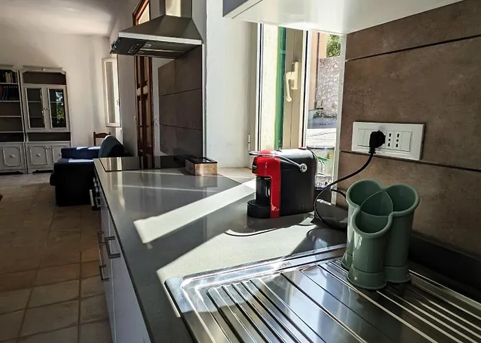 Casa Maddi Con Vista Mare Vicinissima Al Centro Isola D'elba *