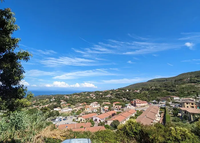 Appartamento Casa Maddi Con Vista Mare Vicinissima Al Centro Isola D'elba *